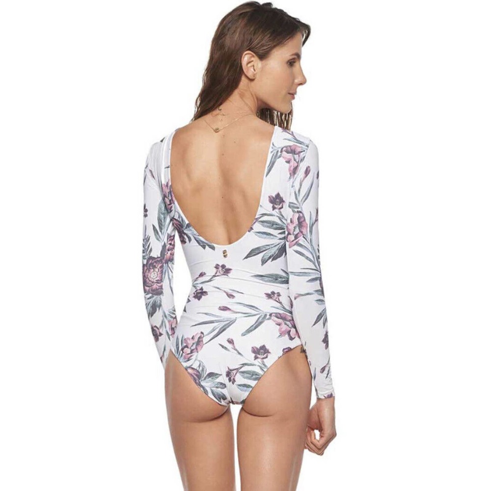 MALAI •Women M• Chacalal Nilo One Piece Long Sleeve Floral Swimsuit NWT $218